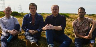 Após cinco anos, o Bombay Bicycle Club volta com o single “Eat, Sleep, Wake (Nothing But You)”