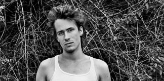 25 anos depois, vídeo inédito de Jeff Buckley cantando “Mojo Pin” é lançado