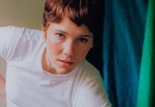 Your Smith mostra cover de “Bloody Mother Fucking Asshole” de Martha Wainwright