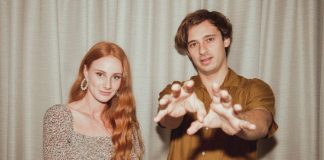 Flume lança a faixa “Rushing Back” na companhia de Vera Blue