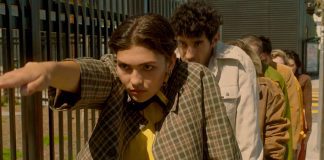 The New Pornographers lança videoclipe estranho para “Falling Down The Stairs Of Your Smile”
