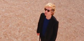 Beck lança vídeo de “Uneventful Days” dirigido por Blood Orange e com elenco estelar