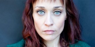 Fiona Apple canta, nos créditos da animação ‘Bob’s Burgers’, a música “Pig Trouble in Little Tina”