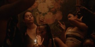 Tinashe está de volta com o single e videoclipe de “Die A Little Bit”