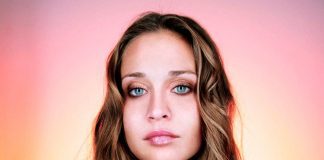 Fiona Apple fala sobre novo disco, que já tem título, e turnê pela América do Sul