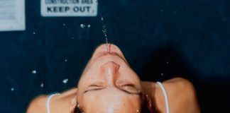Okay Kaya anuncia segundo disco de estúdio e lança a intimista “Baby Little Tween”