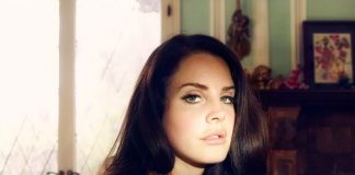 Lana Del Rey anuncia novo álbum, com recitação de poesias, para janeiro