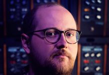 Dan Deacon mostra o single e videoclipe de “Become A Mountain”