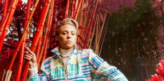 5 discos para ouvir hoje: La Roux, Nicolas Jaar, Leon Bridges e mais