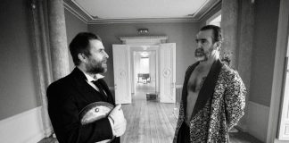 Liam Gallagher está a serviço do Rei Eric Cantona no videoclipe de “Once”