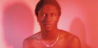 Spencer. coloca suas pequenas verdades em seu R&B íntimo no single “2much”