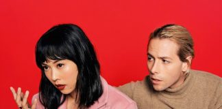 The Naked and Famous revela um hino sobre aceitação em “Come As You Are”
