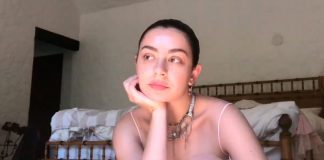 Charli XCX lança videoclipe de “Forever” com ajuda de fãs