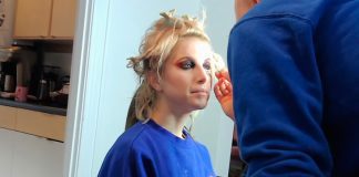 Hayley Williams lança a faixa “My Friend” do álbum solo ‘Petals For Armor’