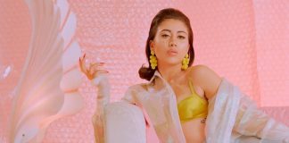 Kali Uchis anuncia o EP ‘TO FEEL ALIVE’ com arte safada