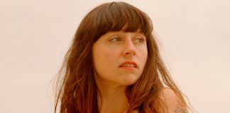 Waxahatchee mostra cover para “So Hot You’re Hurting My Feelings” de Caroline Polachek
