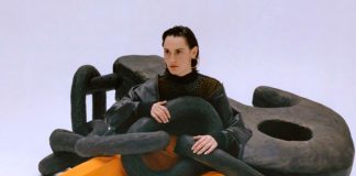 YELLE anuncia o quarto disco de estúdio com o single e videoclipe de “Je t’aime encore”