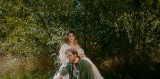 Yumi Zouma e uma ode à normalidade dos dias passados no videoclipe de “Lonely After”