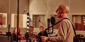 Bombay Bicycle Club lança cover para “Lose You To Love Me” de Selena Gomez