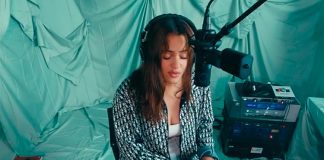 ROSALÍA faz interpretação emocionante de “La Llorona”, canção popular mexicana