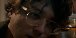 Elliot Moss lança o single “I Heard!” com um dos videoclipes mais criativos da quarentena