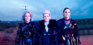 The Chicks cantam um relacionamento infiel no videoclipe de “Sleep at Night”