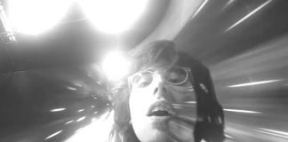 A. G. Gook lança videoclipe alucinante para a faixa “Silver”