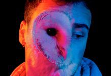 Ben Khan lança o EP ‘Crimson (GEN1)’ com sua eletrônica soul sombria e sedutora