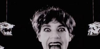 tUnE-yArDs lança o single “Nowhere, Man” com videoclipe extrovertido