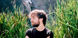 Angelo De Augustine e Sufjan Stevens lançam a faixa “Blue”