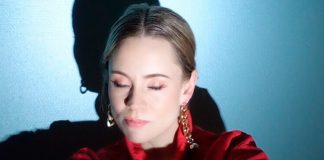 Annie lança a faixa “Corridors of Time” do álbum ‘Dark Hearts’