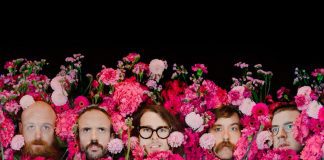 IDLES lança videoclipe animado de “Kill Them With Kindness”