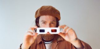Chet Faker anuncia o álbum ‘Hotel Surrender’ com o single “Whatever Tomorrow”