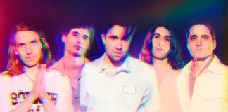 The Vaccines lança o single “Headphones Baby” e anuncia novo disco para o final do ano