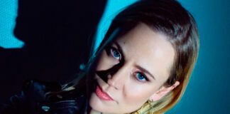 Annie e Jake Shears, do Scissor Sisters, brilham juntos no single “Neon Lights”