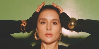 Jessie Ware mantém a fórmula dançante e classuda no single “Hot N Heavy”