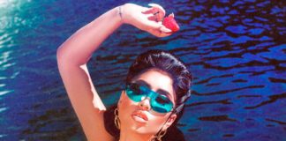 Kali Uchis revisita o álbum ‘Sin Miedo (del Amor y Otros Demonios) ∞’ em EP acústico