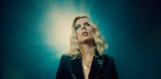 Wolf Alice reflete a própria felicidade no videoclipe de “Feeling Myself”