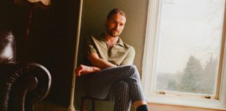 Hayden Thorpe revela o single “Parallel Kingdom” do álbum ‘Moondust For My Diamond’