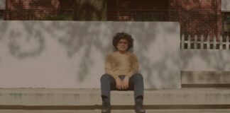 Helado Negro canta sobre sentir-se um estranho no ninho no single “Outside the Outside”
