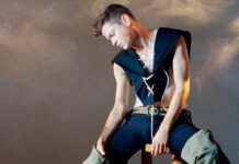 Perfume Genius lança cover melodramático de “I Will Survive”, clássico de Gloria Gaynor