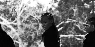 Dawn Richard lança videoclipe atraente de “Mornin | Streetlights” gravado em praça pública