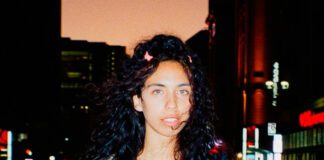 Indigo De Souza lança cover de “Ivy”, canção de Frank Ocean