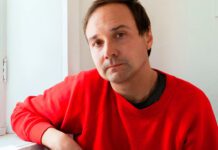 Daniel Rossen, do Grizzly Bear, anuncia disco solo com o single “Shadow in the Frame”