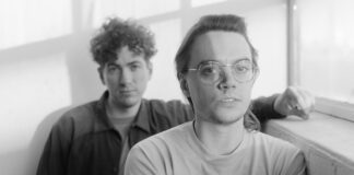 Ducks Ltd. retorna com o single “Sheets of Grey”