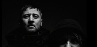Röyksopp continua quebrando o silêncio e lança a atmosférica “The Ladder”