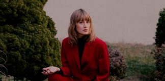 The Weather Station anuncia o álbum ‘How Is It That I Should Look At The Stars’