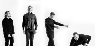 Future Islands lança a cativante e enérgica faixa inédita “King of Sweden”
