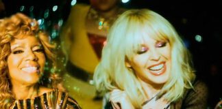 Kylie Minogue e Gloria Gaynor lançam videoclipe de “Can’t Stop Writing Songs About You”