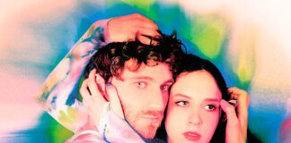 Magdalena Bay viaja por lugares inimagináveis no videoclipe de “Dreamcatching”